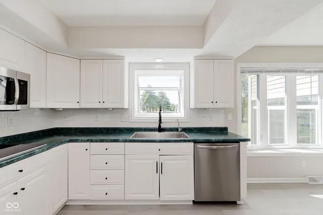 $3,750 | 3037 Golfview Drive, Greenwood, IN 46143