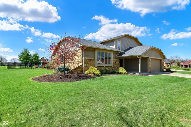 $3,750 | 3037 Golfview Drive, Greenwood, IN 46143