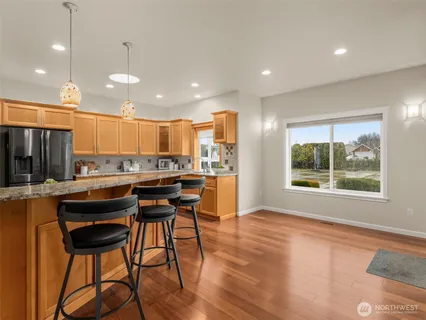 $1,185,999 | 6501 119th Avenue East, Puyallup, WA 98372