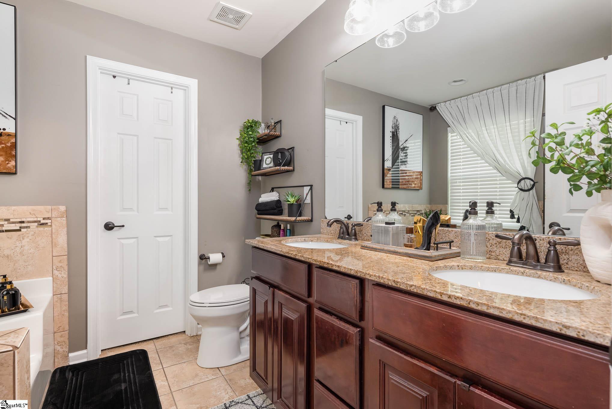 413 Rio Grande Place Simpsonville, SC 29680 - Photo 28 of 36 Gallery Image 28