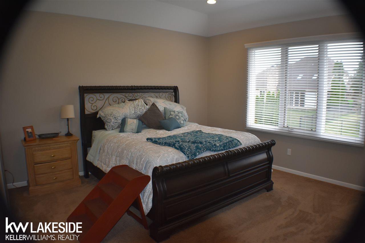 47115 Gloede Road Macomb, MI 48044 - Photo 23 of 49