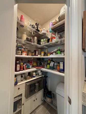 $2,500 | 2410 Southeast Tarvest Way, Stuart, FL 34997