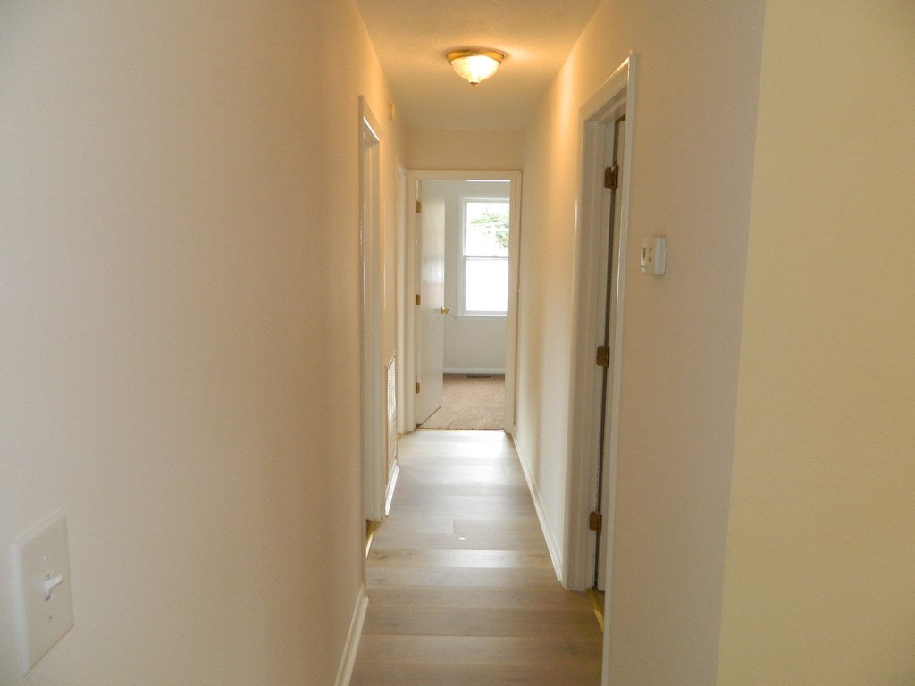 31225 Old Stage Road Glade Spring, VA 24340 - Photo 11 of 31 Gallery Image 11
