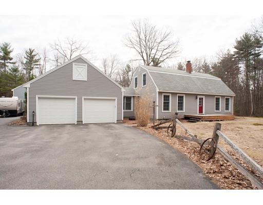 40 Kruse Road Hubbardston, MA 01452 - Photo 3 of 28 a front view of a house with yard