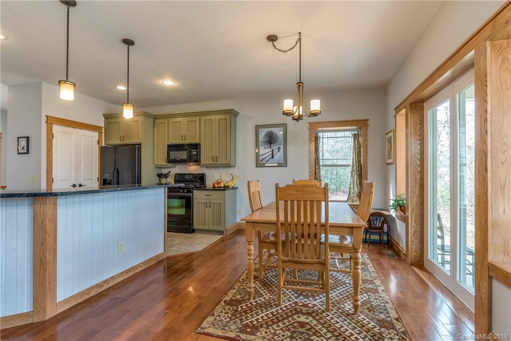 333 Bothwell Road Hendersonville, NC 28792 - Photo 2 of 34 Gallery Image 2