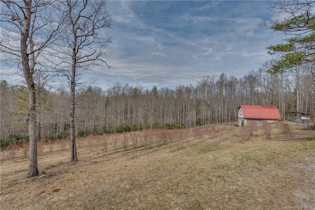 333 Bothwell Road Hendersonville, NC 28792 - Photo 27 of 34 Gallery Image 27