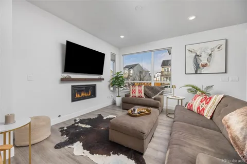 $815,000 | 10036 East 63rd Avenue, Denver, CO 80238