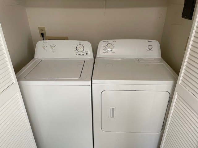 758 Kent Road Nashville, TN 37214 - Photo 21 of 21 a utility room with dryer and washer