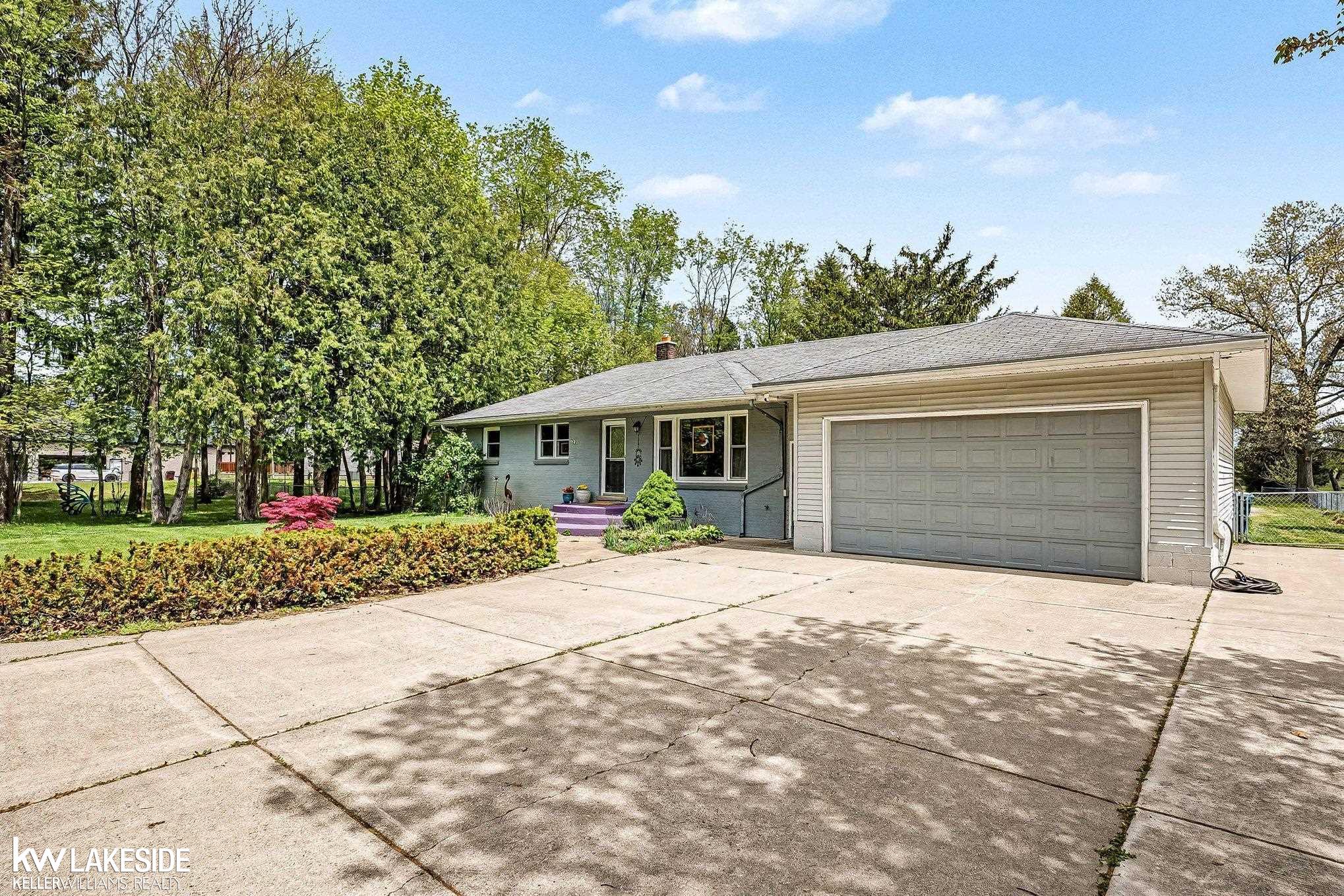 46502 Woodall Road Utica, MI 48317 - Photo 4 of 54