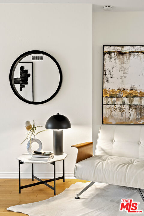 1447 Stanford Street, Unit C Santa Monica, CA 90404 - Photo 4 of 19