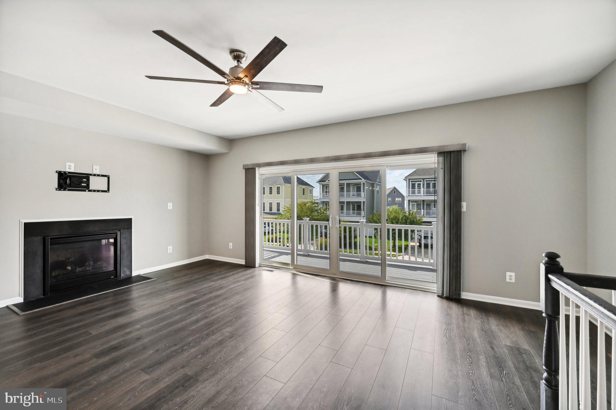 357 Marina Avenue Aberdeen, MD 21001 - Photo 4 of 68