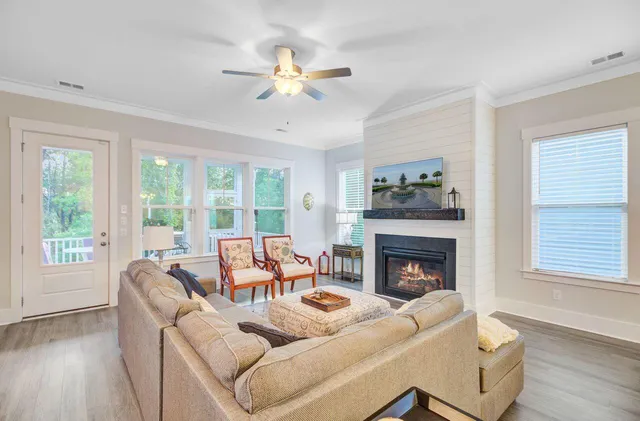 $739,000 | 3008 Evening Tide Drive, Hanahan, SC 29410