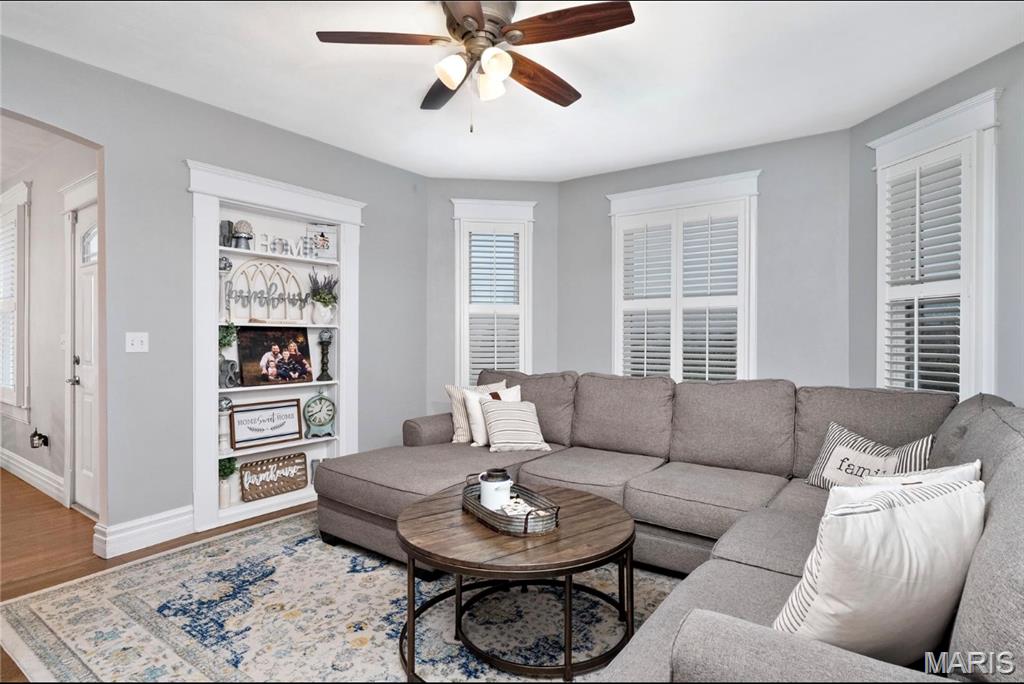 932 Carr Street O'Fallon, IL 62269 - Photo 9 of 24