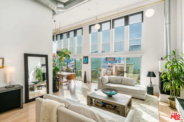 $7,000 | 4215 Glencoe Avenue, Unit 419, Marina del Rey, CA 90292