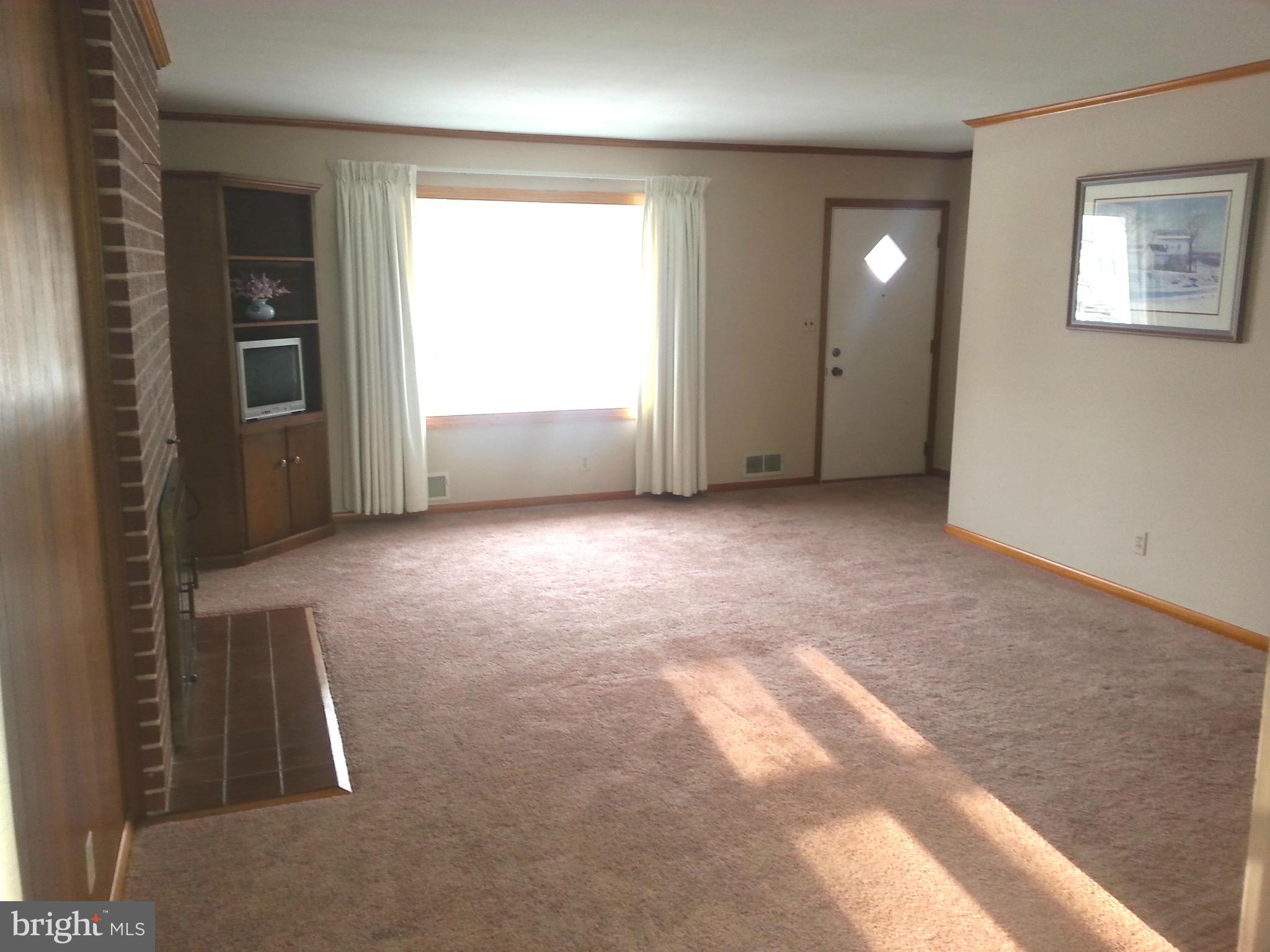 205 Northview Road Bel Air, MD 21015 - Photo 6 of 27 Living Room