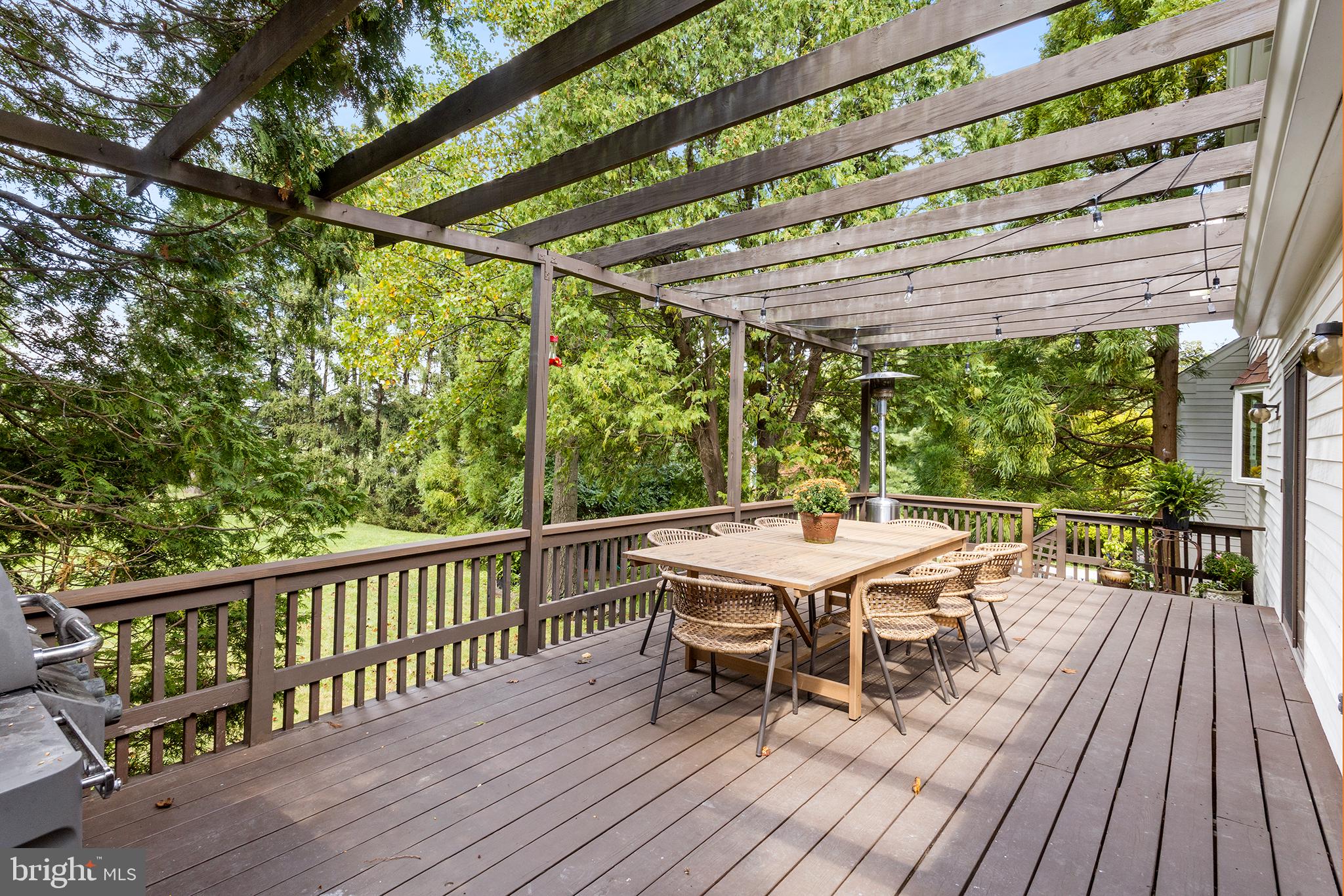 906 Copper Beech Lane Wayne, PA 19087 - Photo 29 of 31 Upper deck