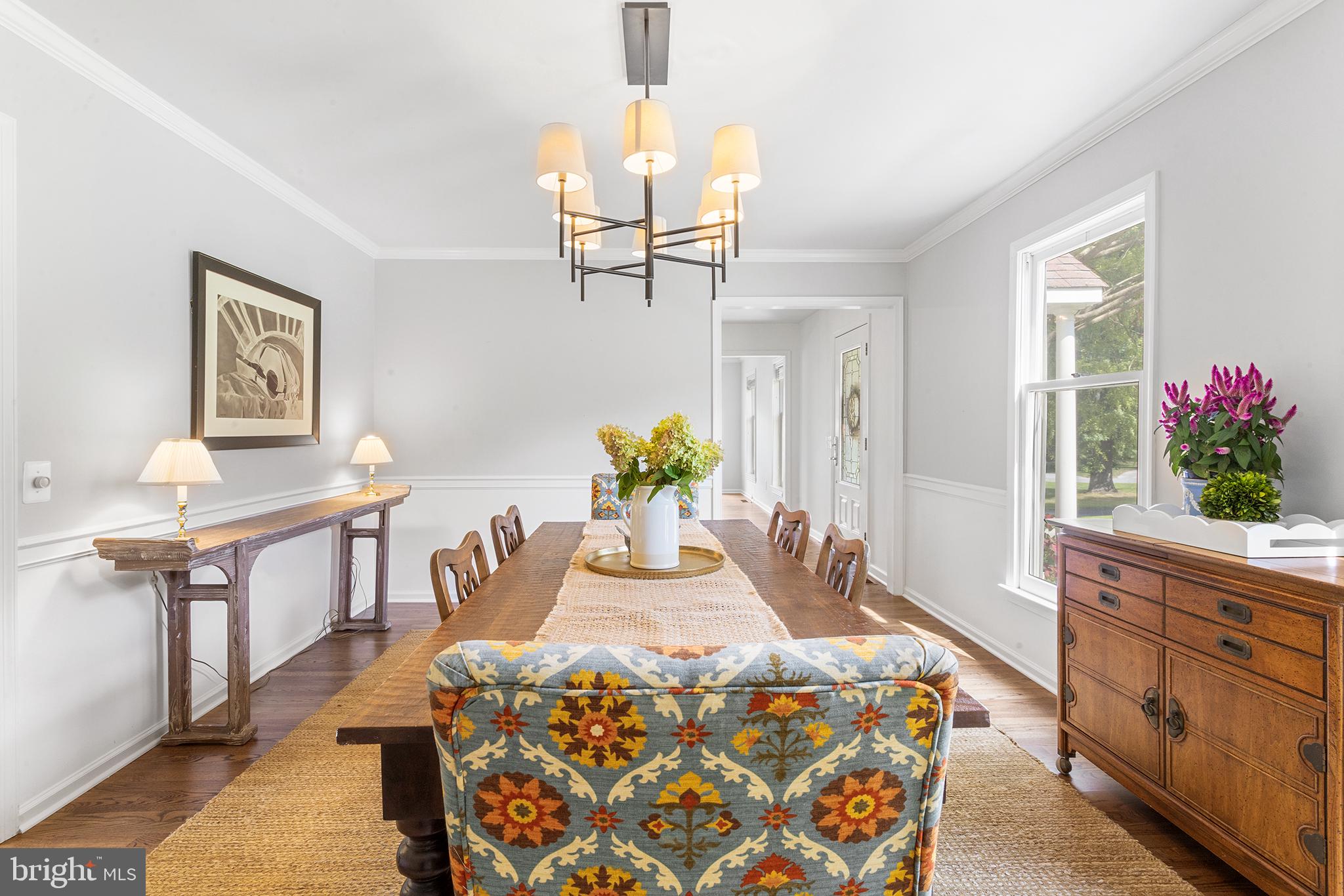 906 Copper Beech Lane Wayne, PA 19087 - Photo 6 of 31 Spacious dining room