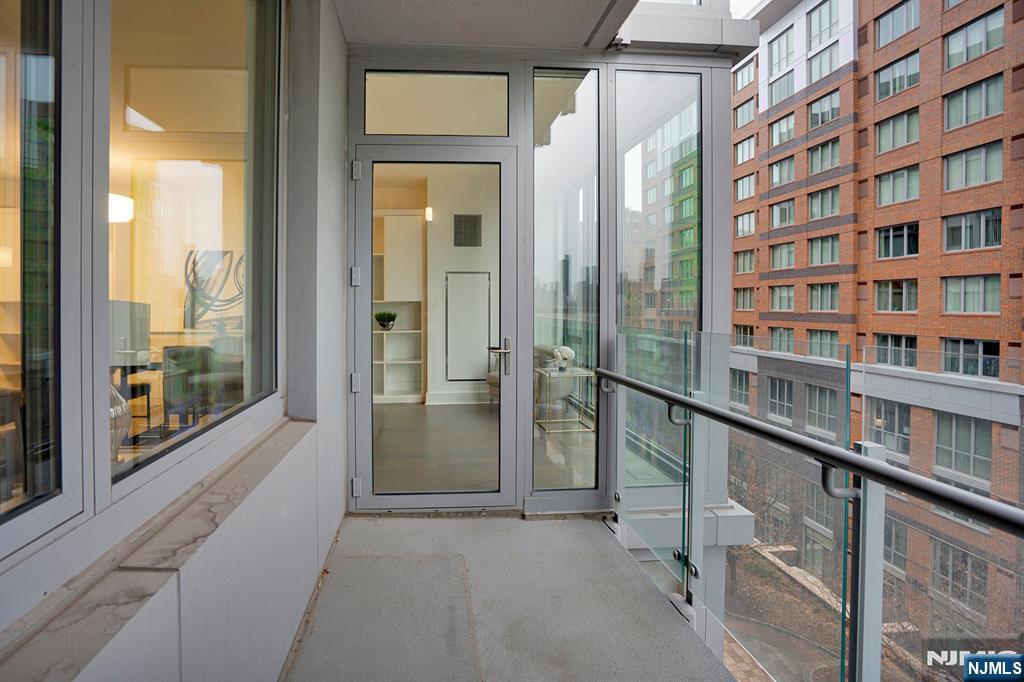 9 Ave At Port Imperial, Unit 605 West New York, NJ 07093 - Photo 17 of 50