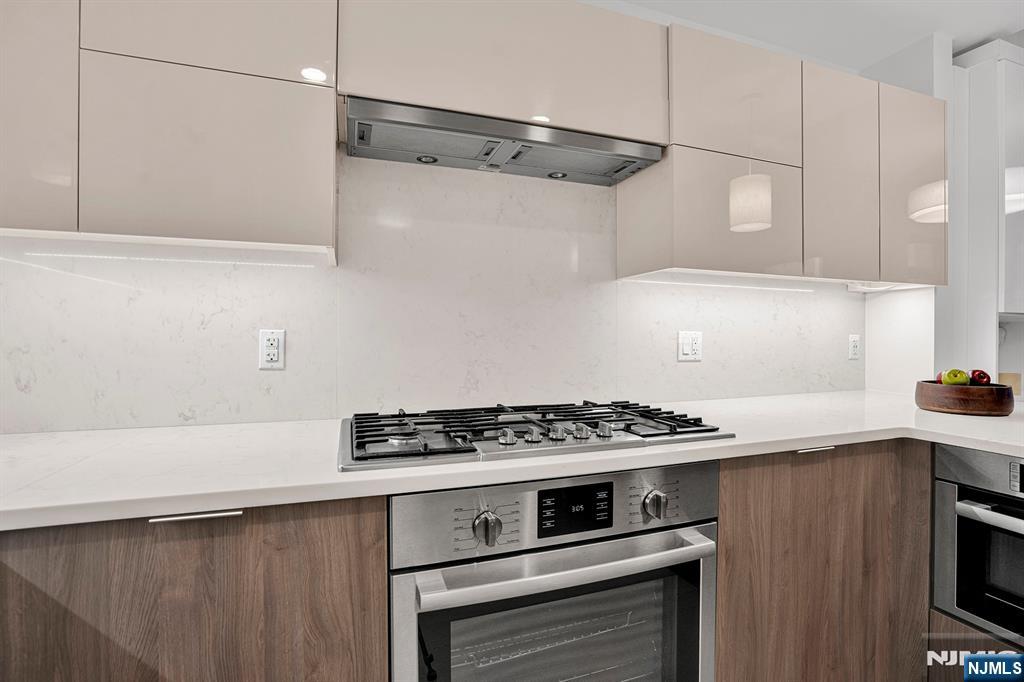 9 Ave At Port Imperial, Unit 605 West New York, NJ 07093 - Photo 3 of 50