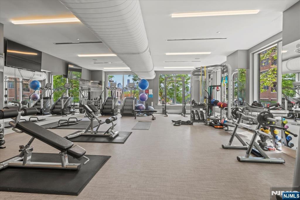 9 Ave At Port Imperial, Unit 605 West New York, NJ 07093 - Photo 35 of 50