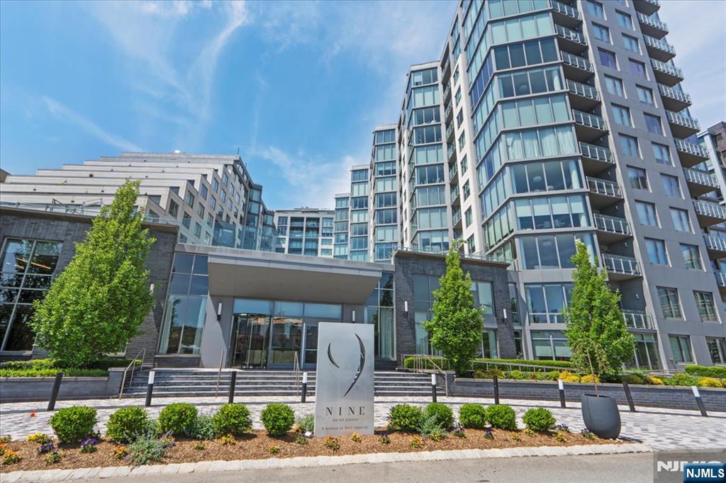 9 Ave At Port Imperial, Unit 605 West New York, NJ 07093 - Photo 47 of 50