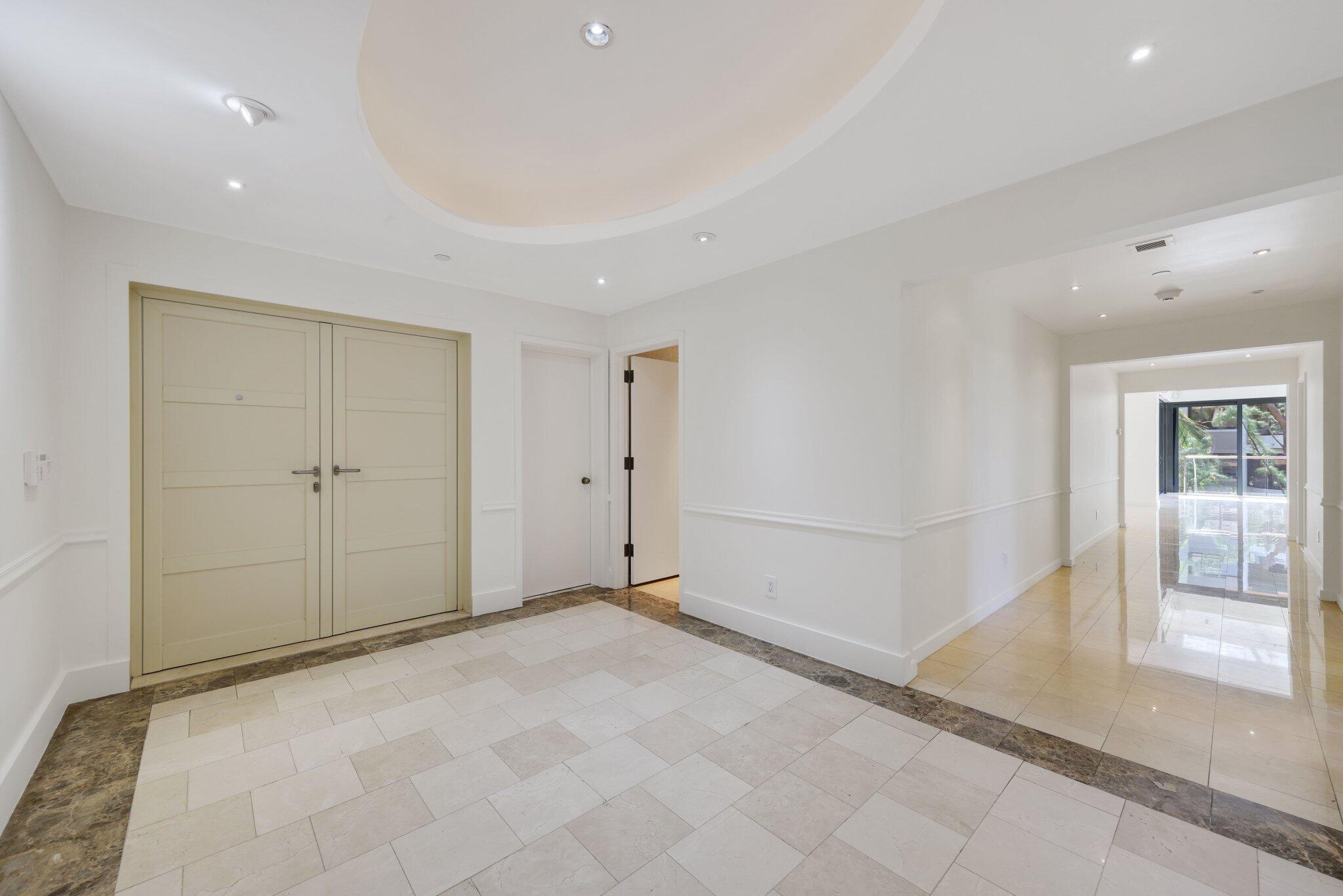 2 North Breakers Row, Unit S32 Palm Beach, FL 33480 - Photo 13 of 77 2 North Breakers Row S-32, Palm Beach