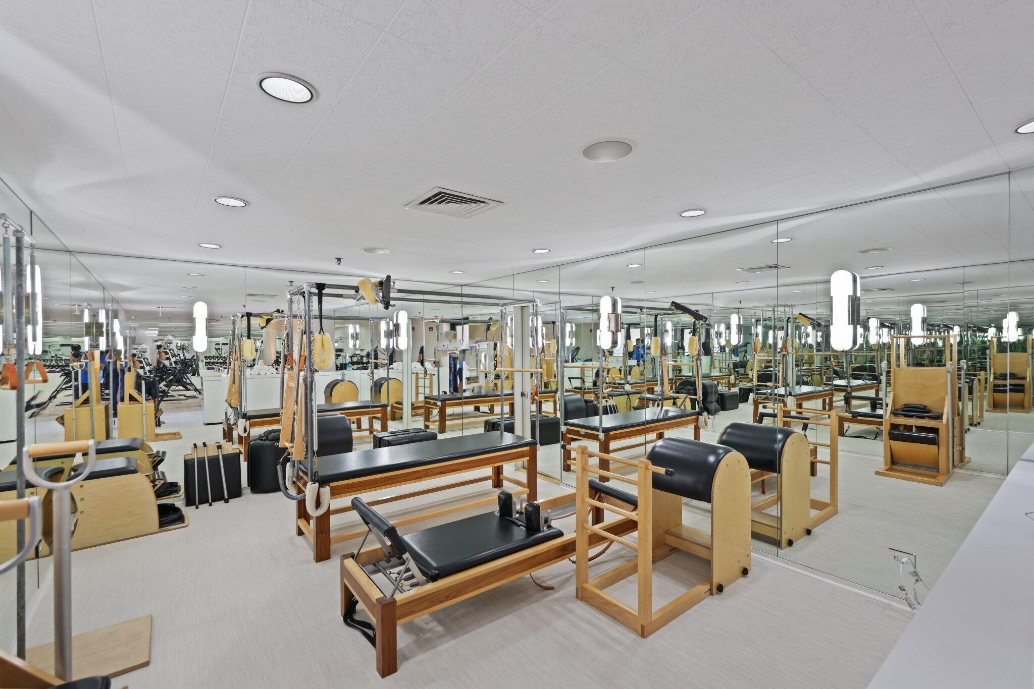2 North Breakers Row, Unit S32 Palm Beach, FL 33480 - Photo 67 of 77 a living room with lots of furniture and white walls