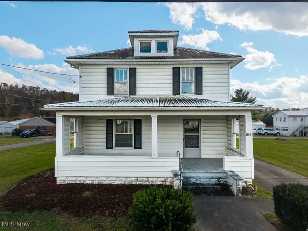 $205,000 | 318 3rd Street, Beverly, OH 45715