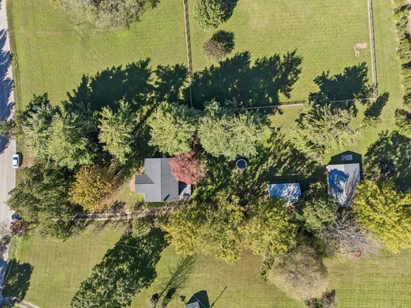 $375,000 | 296 Penile Drive, Decherd, TN 37324