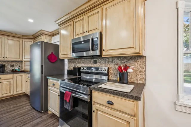 $375,000 | 296 Penile Drive, Decherd, TN 37324