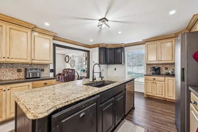 $375,000 | 296 Penile Drive, Decherd, TN 37324