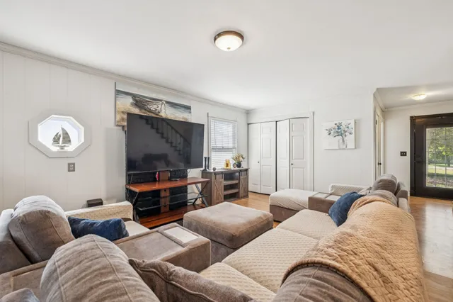 $375,000 | 296 Penile Drive, Decherd, TN 37324