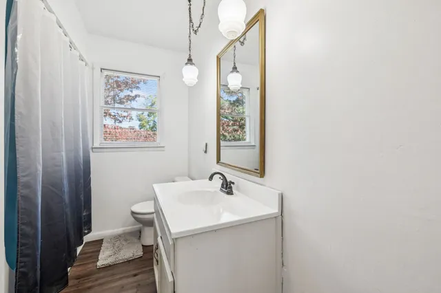 $375,000 | 296 Penile Drive, Decherd, TN 37324