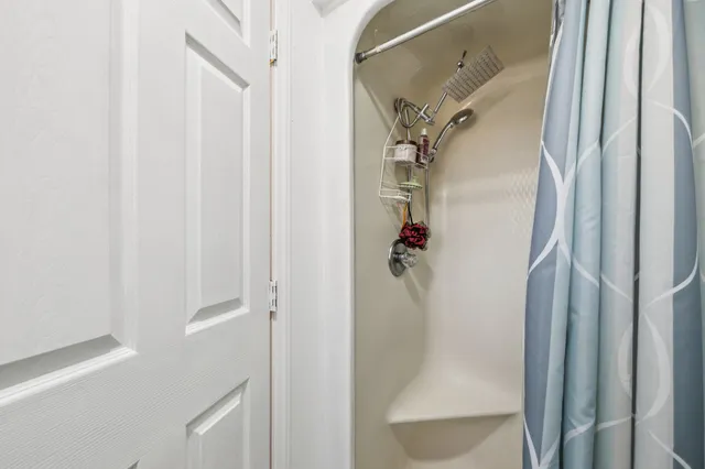 $375,000 | 296 Penile Drive, Decherd, TN 37324