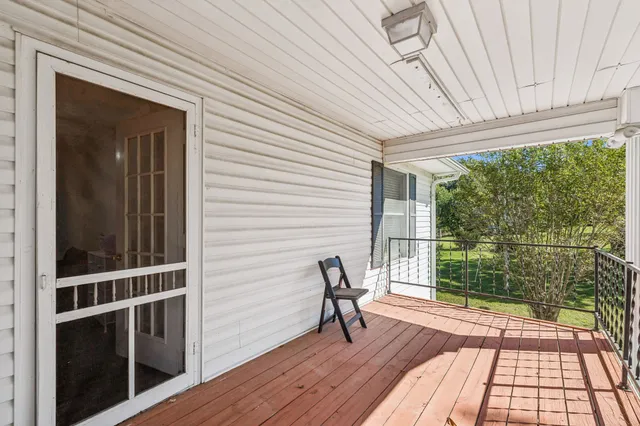 $375,000 | 296 Penile Drive, Decherd, TN 37324