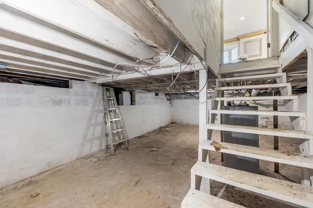 $375,000 | 296 Penile Drive, Decherd, TN 37324