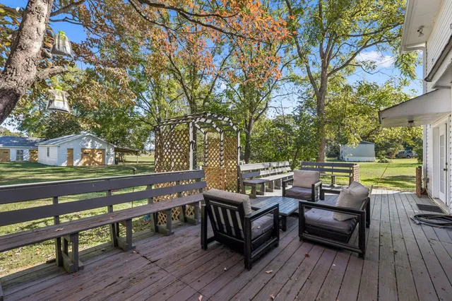 $375,000 | 296 Penile Drive, Decherd, TN 37324