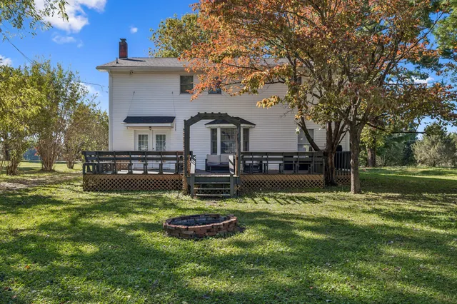 $375,000 | 296 Penile Drive, Decherd, TN 37324