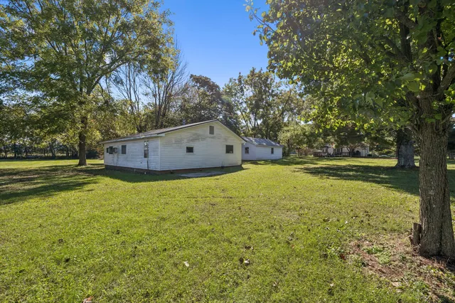 $375,000 | 296 Penile Drive, Decherd, TN 37324