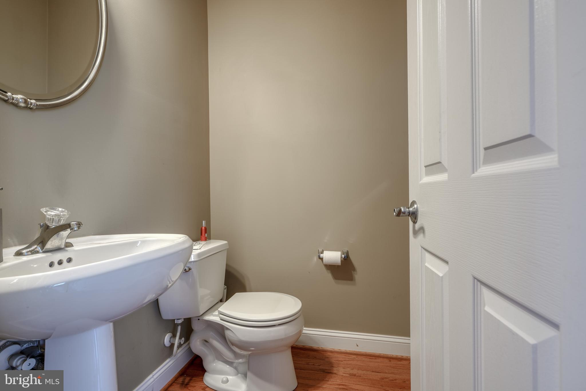 845 Ramsay Street Baltimore, MD 21230 - Photo 15 of 32 Powder Room