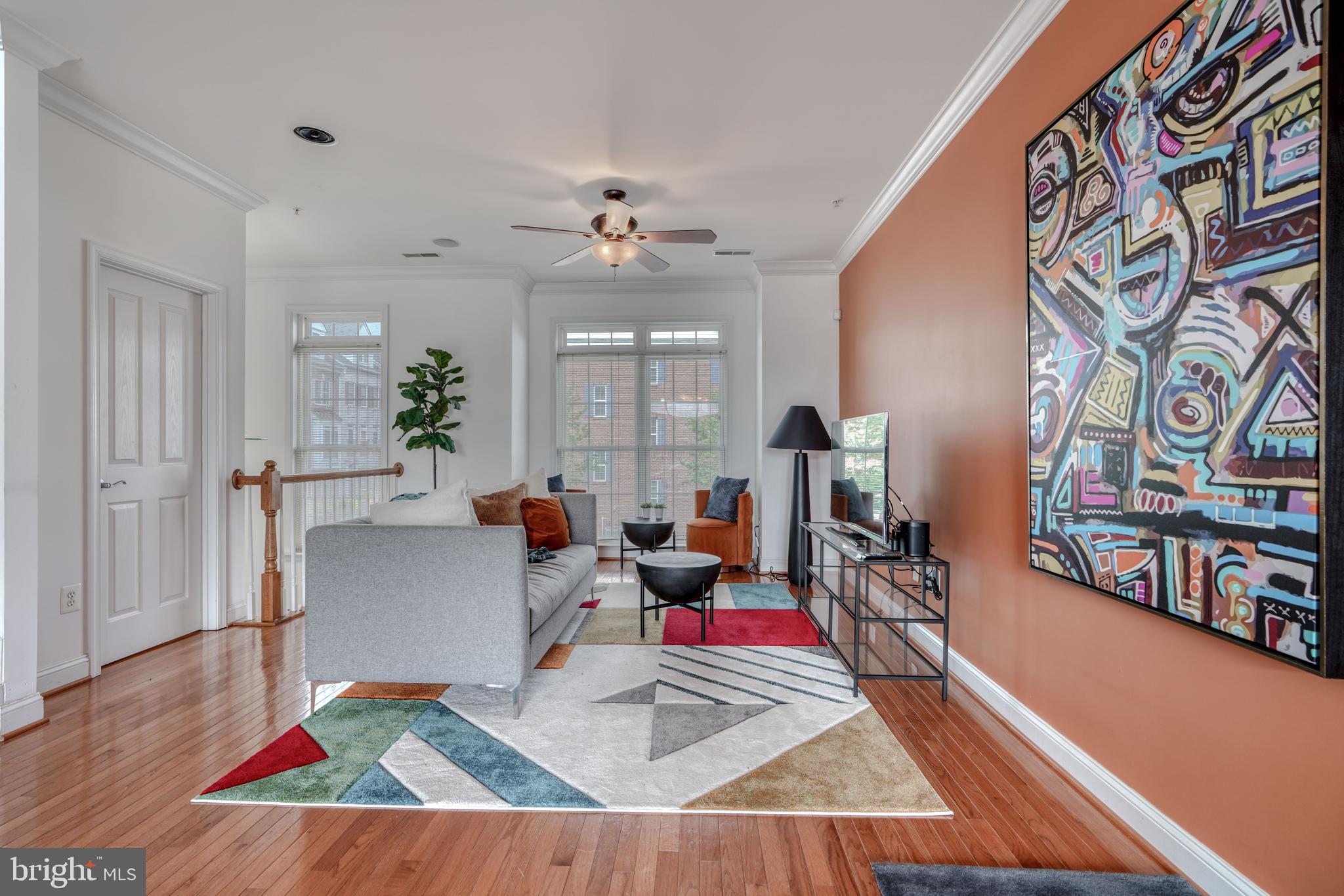 845 Ramsay Street Baltimore, MD 21230 - Photo 6 of 32 Living Room