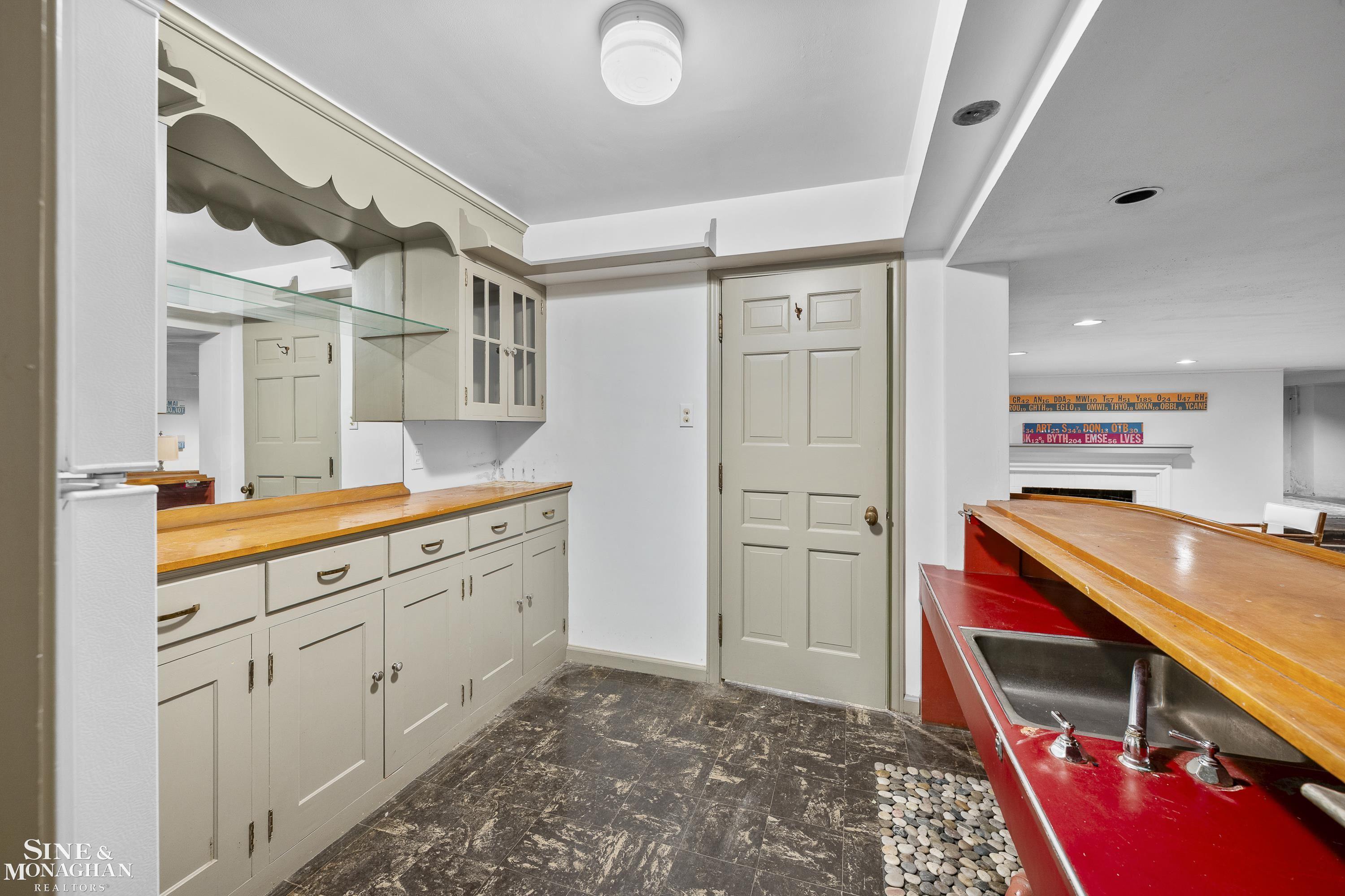 204 Cloverly Road Grosse Pointe Farms, MI 48236 - Photo 48 of 61