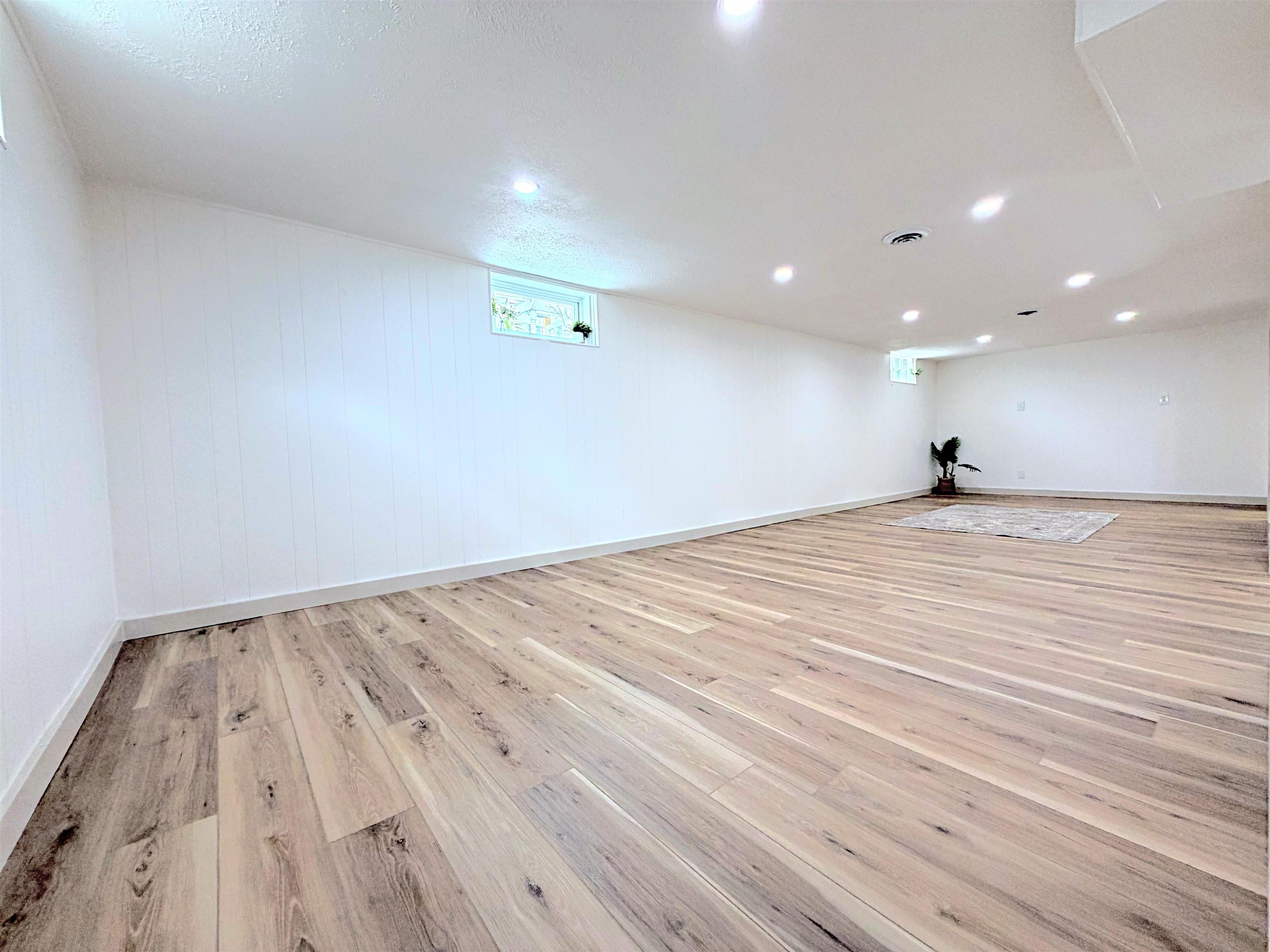 225 East Circle Street Appleton, WI 54911 - Photo 17 of 24