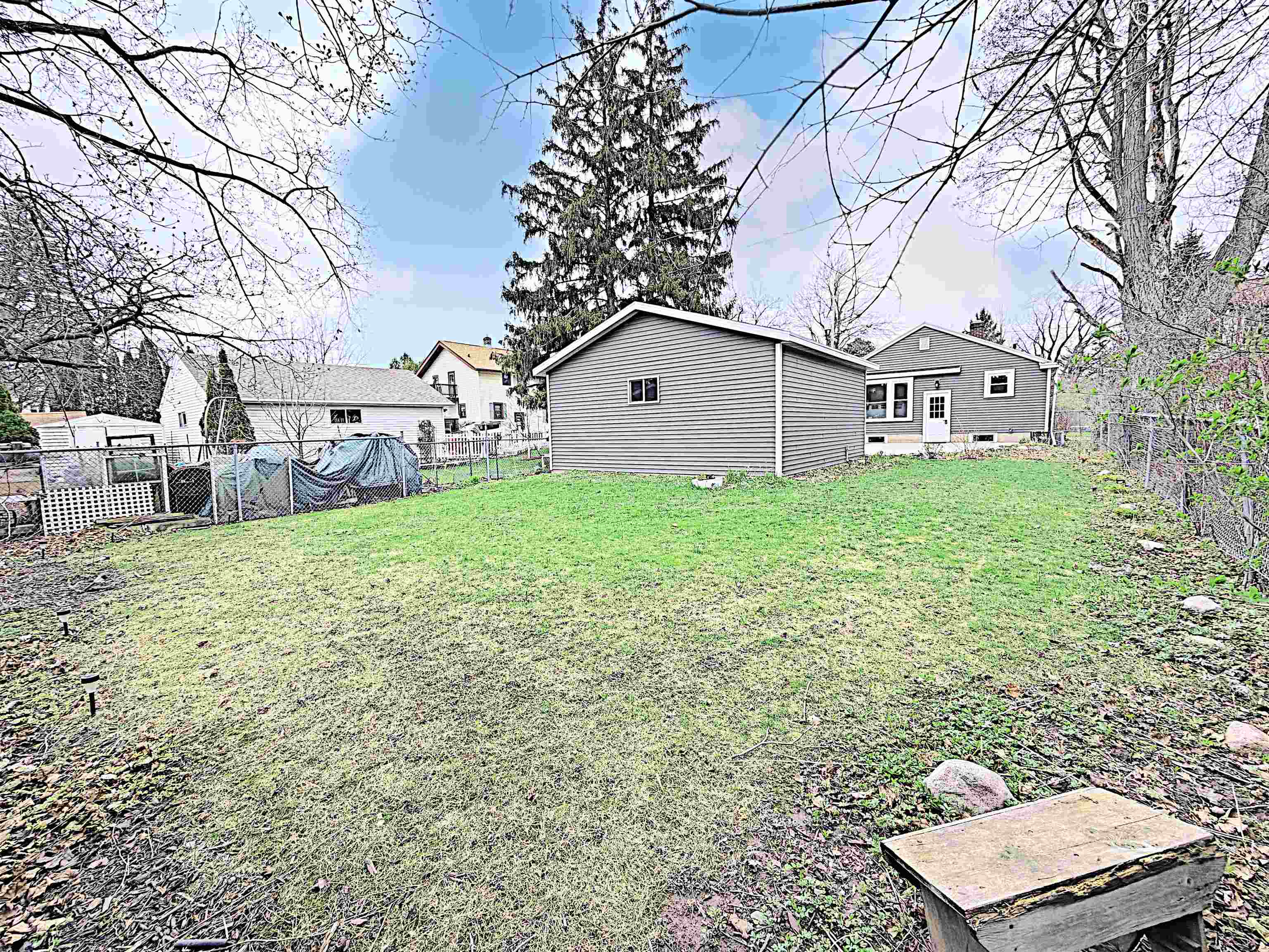 225 East Circle Street Appleton, WI 54911 - Photo 21 of 24