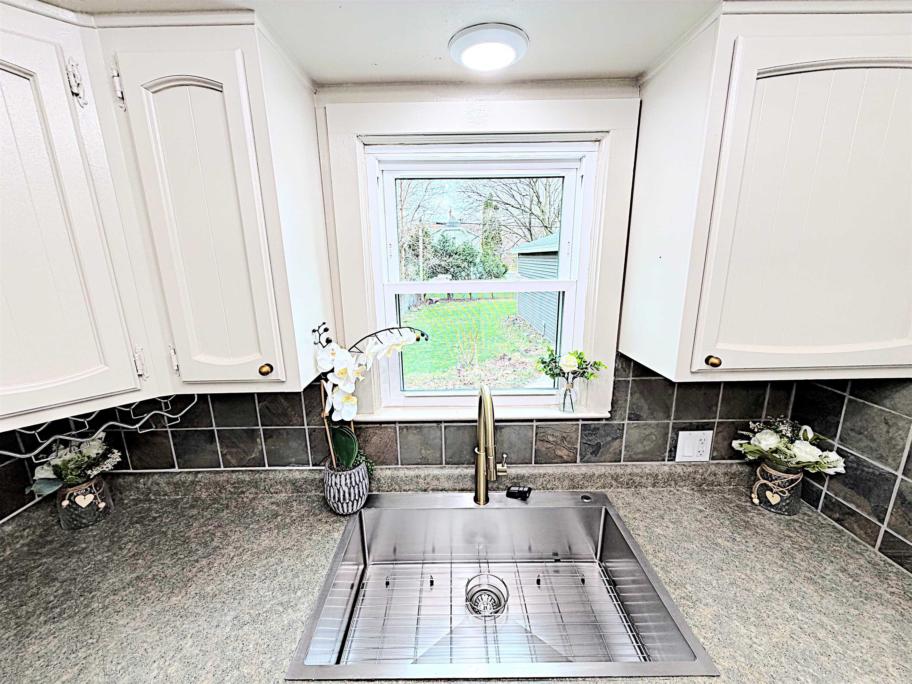 225 East Circle Street Appleton, WI 54911 - Photo 10 of 24