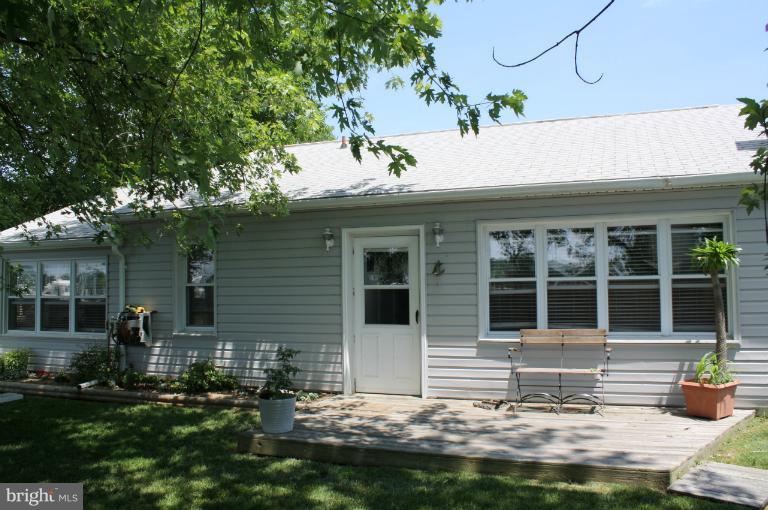 6150 Drum Point Road Deale, MD 20751 - Photo 1 of 24 Exterior (Front)