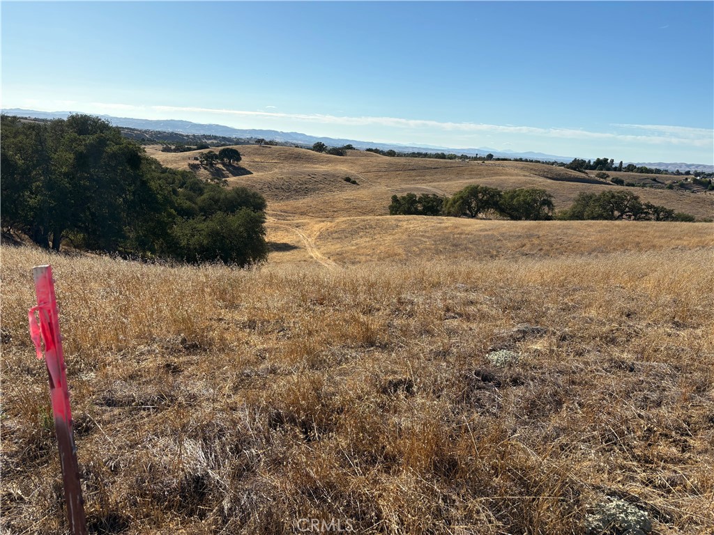 2495 Maverick Way Paso Robles, CA 93446 - Photo 4 of 6 a view of an ocean and mountain