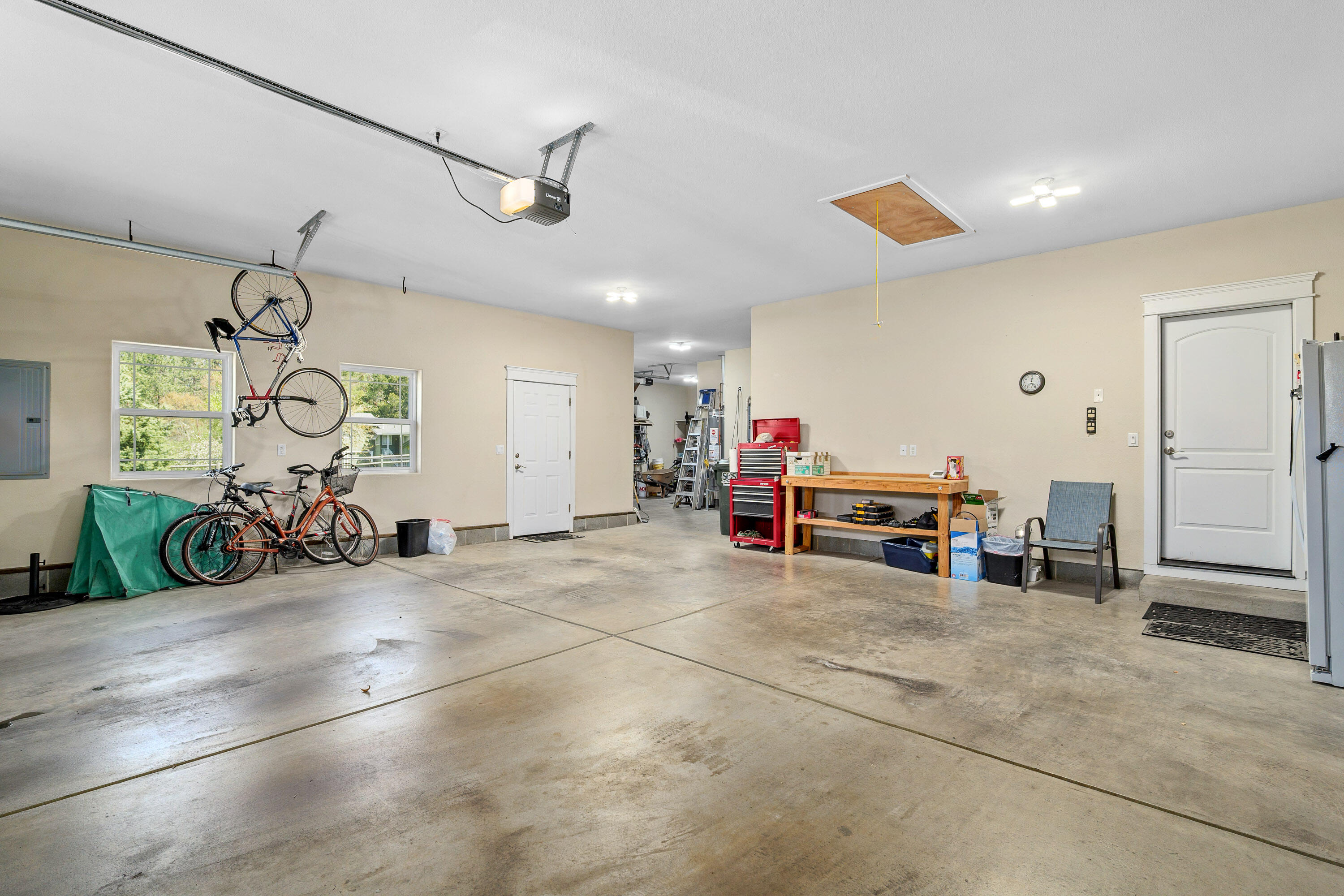 449 South Espey Road Grants Pass, OR 97527 - Photo 41 of 68 449SEspeyRd-041