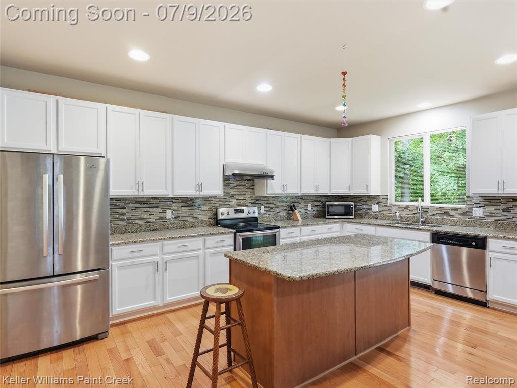 846 Monterey Ln. Rochester Hills, MI 48307 - Photo 16 of 52