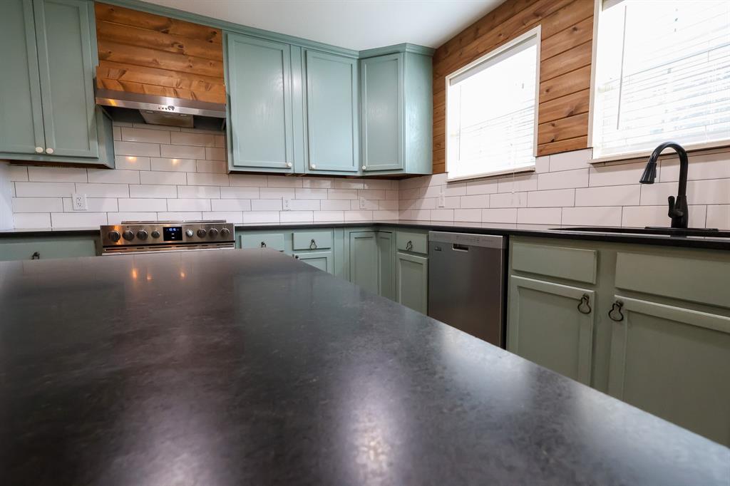 536 Cavin Lane Axtell, TX 76624 - Photo 18 of 40 a kitchen with a sink cabinets and window